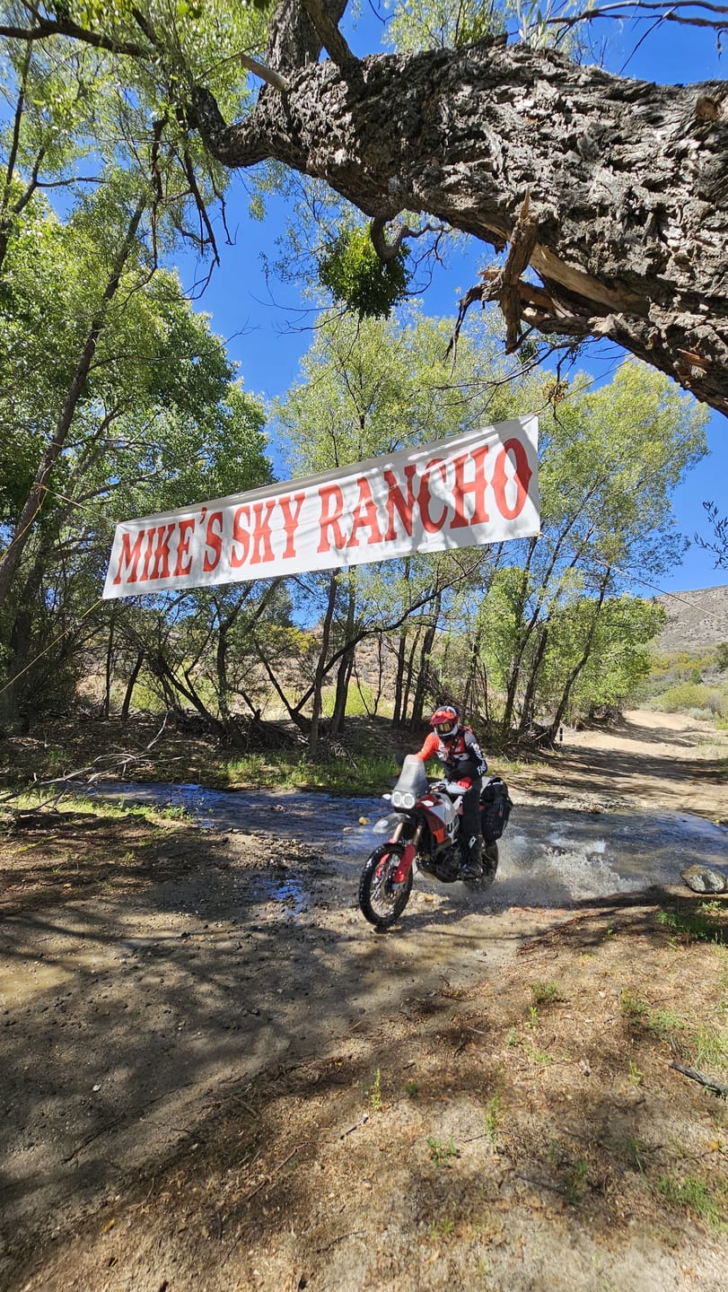 Customer photo review of MOTO HYDRO 12L Hydration Pack Adventure Fit
