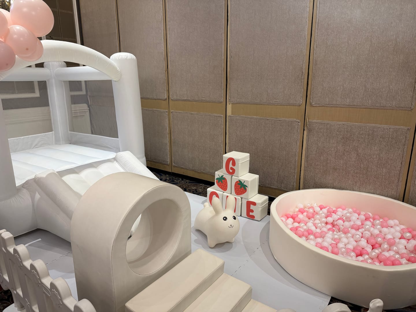 Customer photo review of Soft Play -6 -Cubes 8"