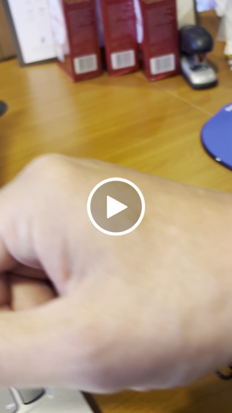Customer video review of Set of 2: Black Bracelet + Arrow Necklace
