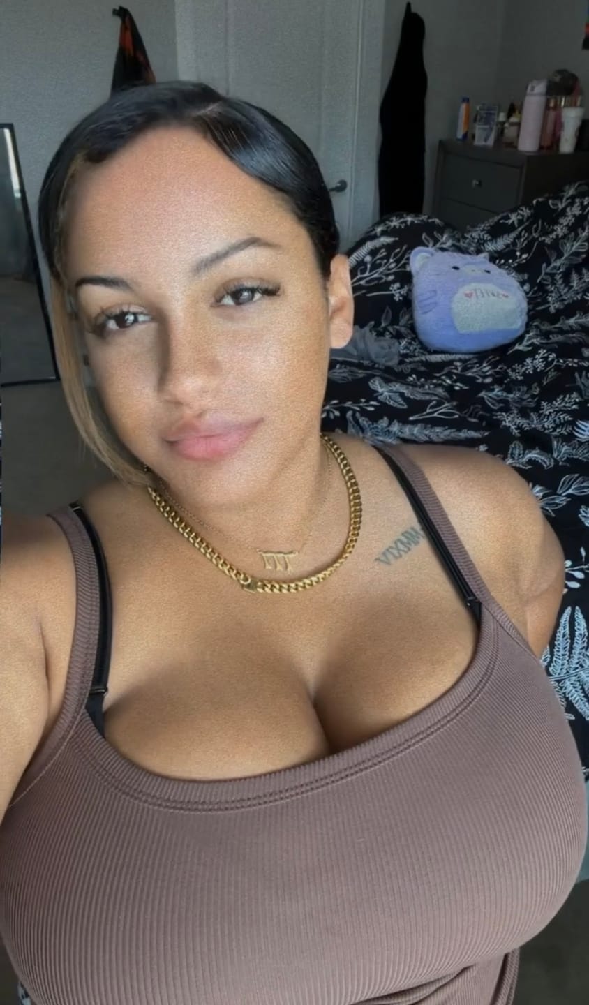 Customer photo review of Letter Choker w/ XL Cuban Chain