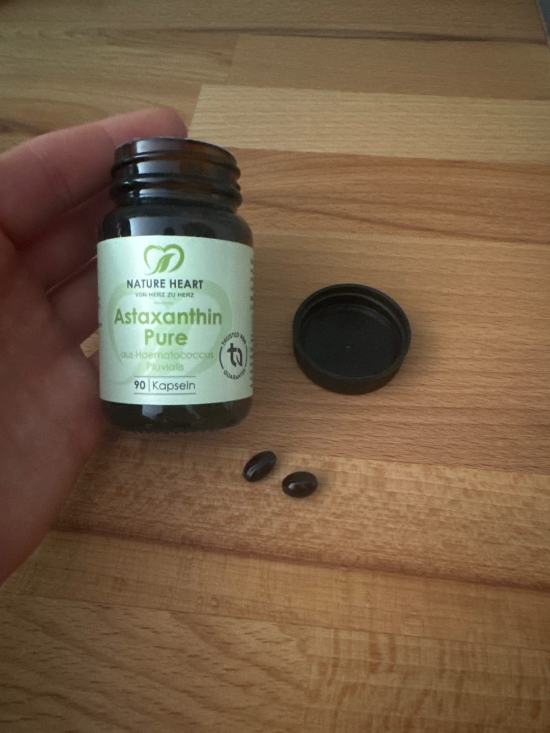 Customer photo review of Astaxanthin Pure
