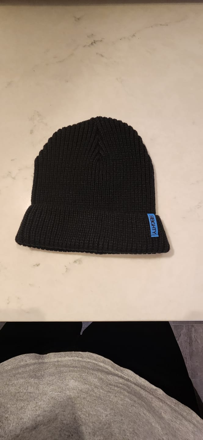 Customer photo review of 80eighty® Onyx Beanie