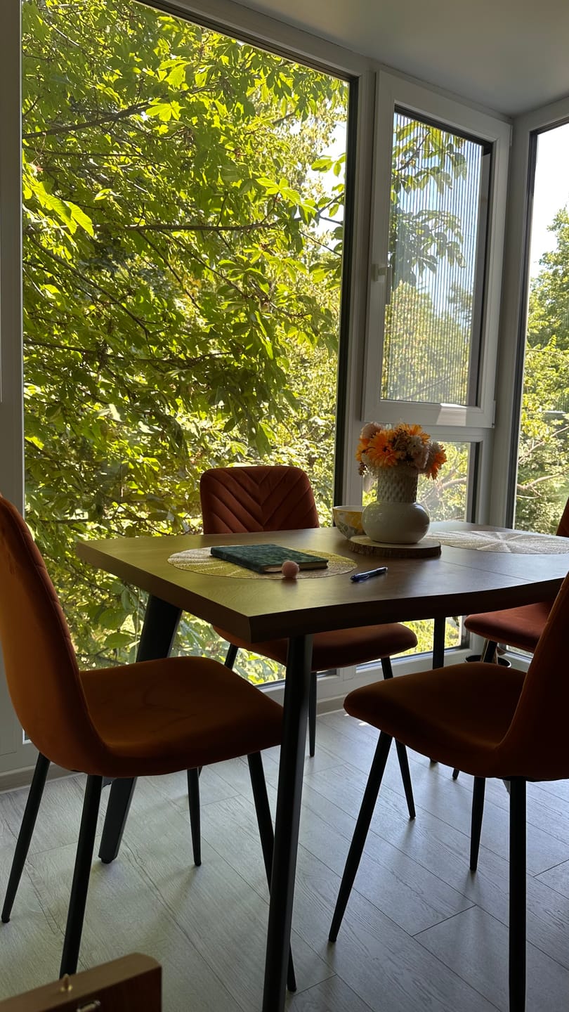 Customer photo review of Scaun DAREN, scortisoara - Bluvel 4215, stofa catifelata/metal, 45x39x91 cm