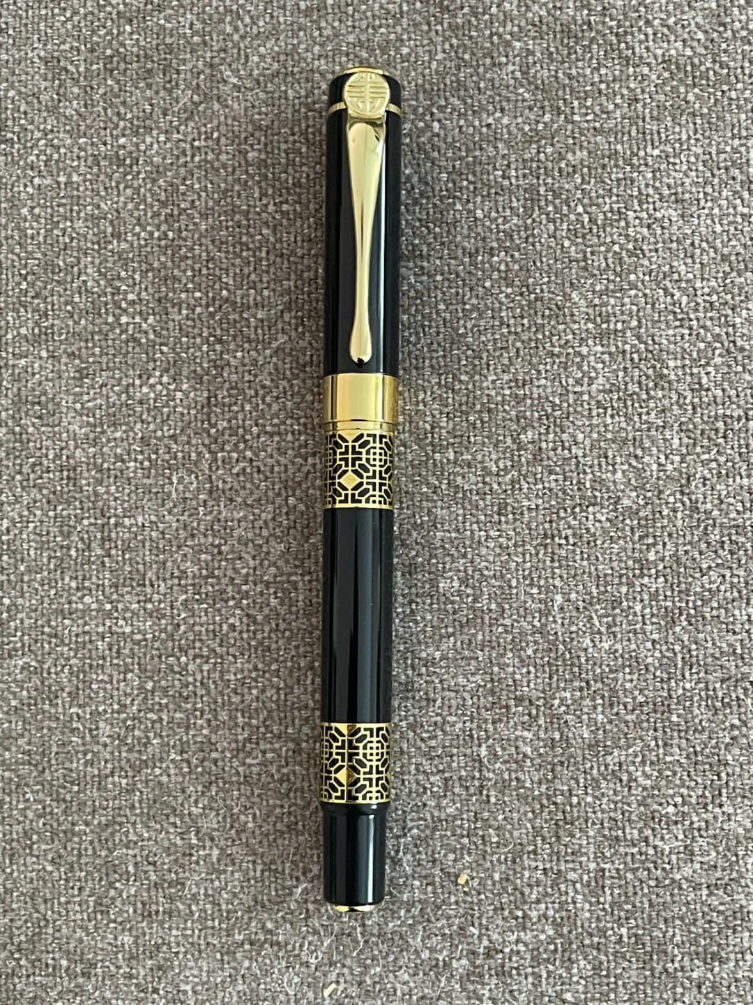 Customer photo review of Nebula Gentleman Fountain Pen