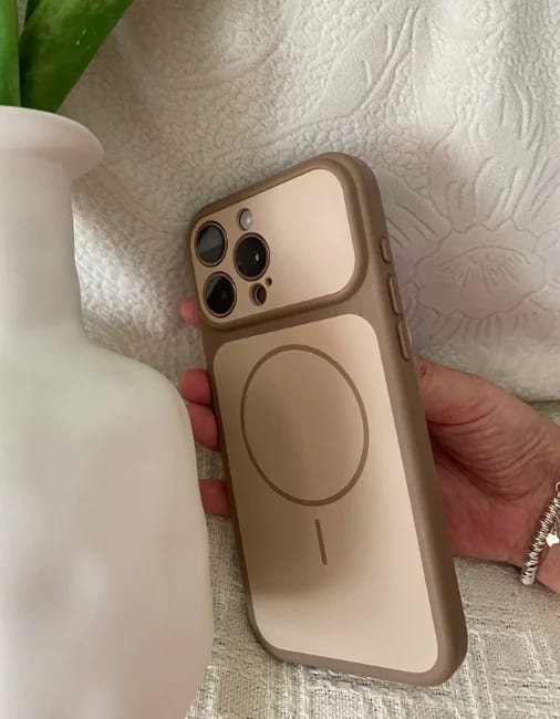 Customer photo review of LuxuryKase Magnetic Converter Case | Built-in Camera Lens Protection | iPhone 17 Pro Series Inspired Camera Design | MagSafe Compatible | Dual-Tone Colour Finish For iPhone
