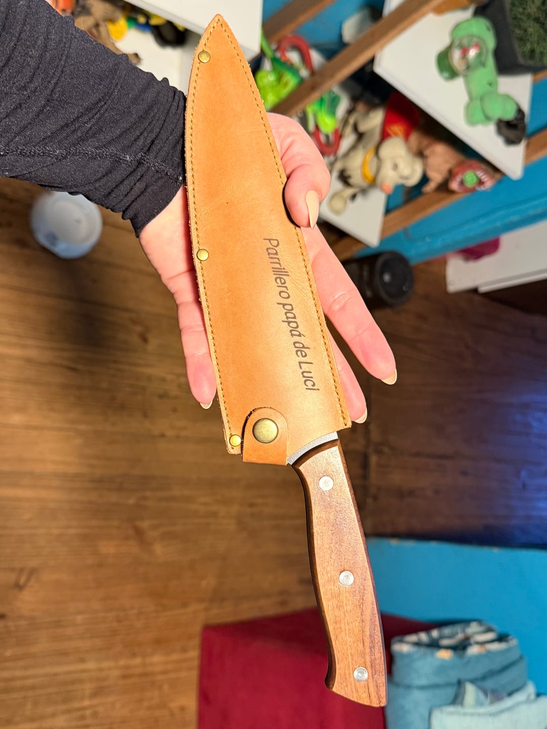 Customer photo review of Cuchillo Parrillero Black Feroz + Funda de Cuero Premium