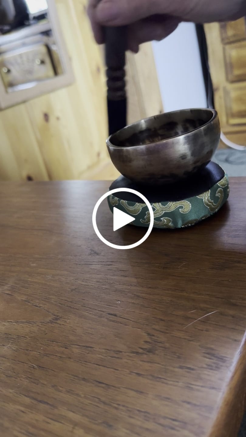Customer video review of CB Tibetan Singing Bowl STH298 - 4", G#5-A5 & D7.