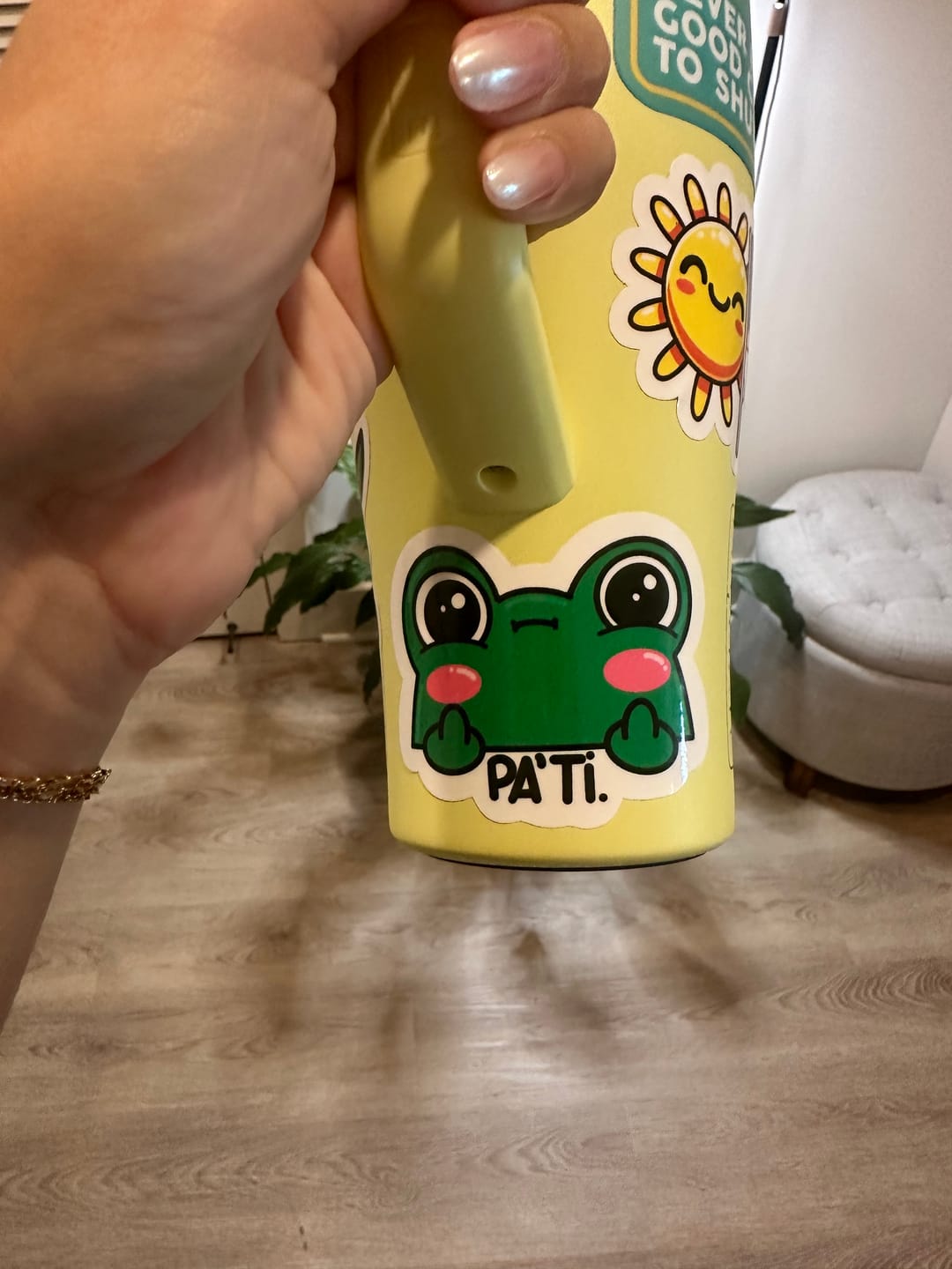 Customer photo review of Pa' ti (Sticker Laminado)