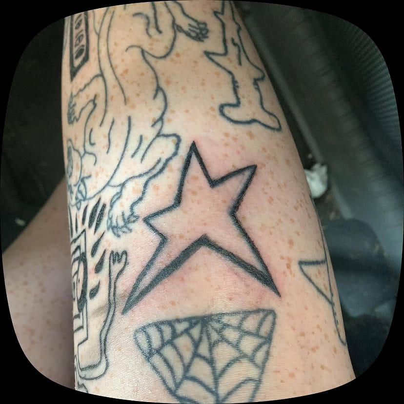 Customer photo review of Tattoo Kit - Neebol QT81 Wireless Starter Tattoo Gun Kit