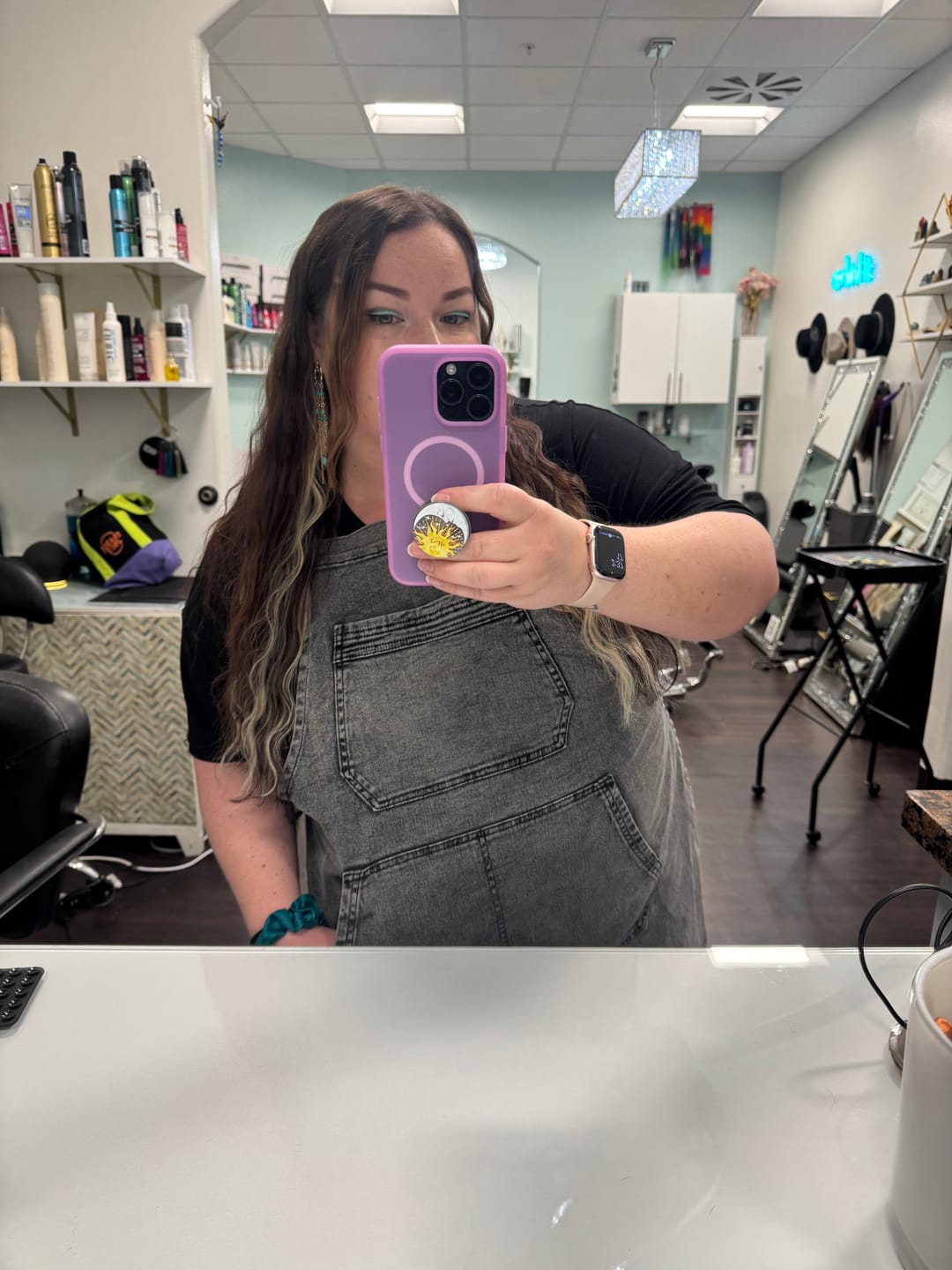 Customer photo review of Over Shoulder Black Acid Washed Apron