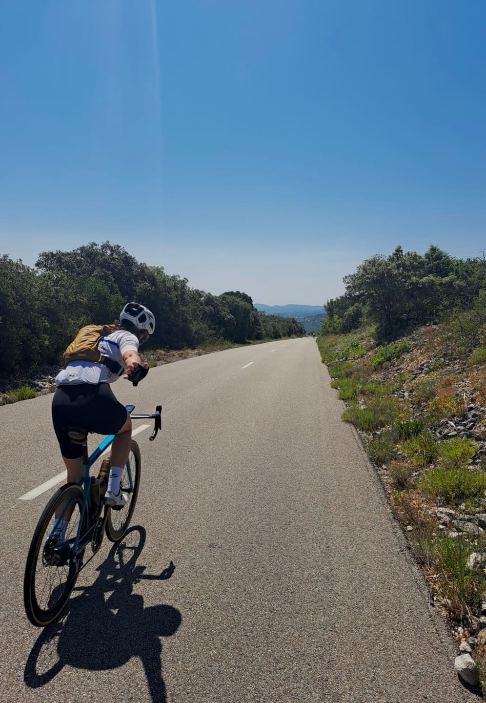 Customer photo review of Race 2.0 2L Hydration Pack