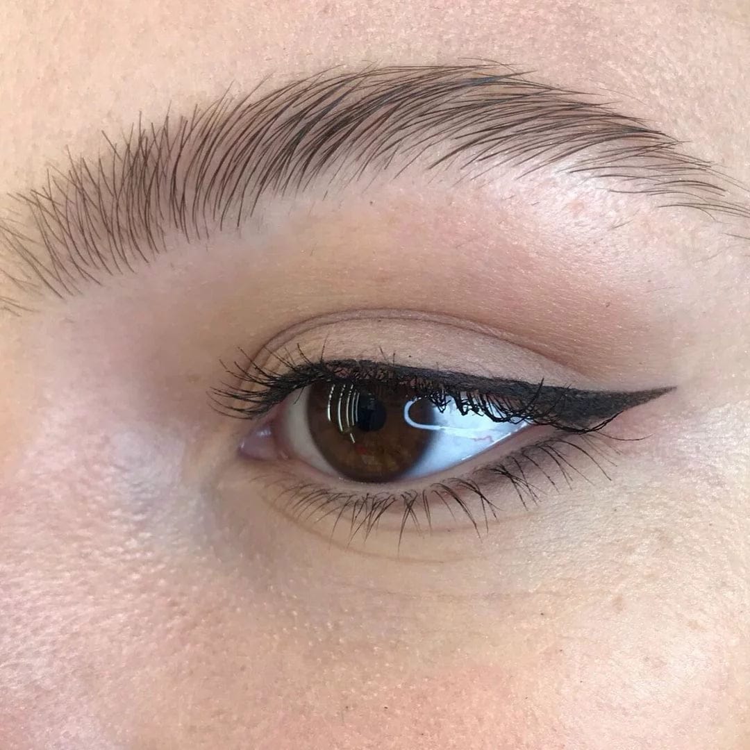 Customer photo review of Sleek Моментална Очна Линия