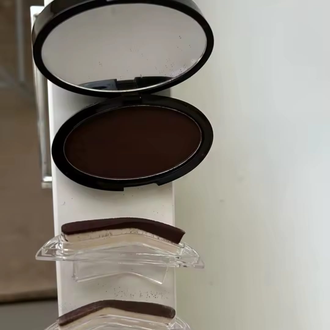 Customer photo review of BROWFI™ - Perfect Eyebrows in 5 seconds