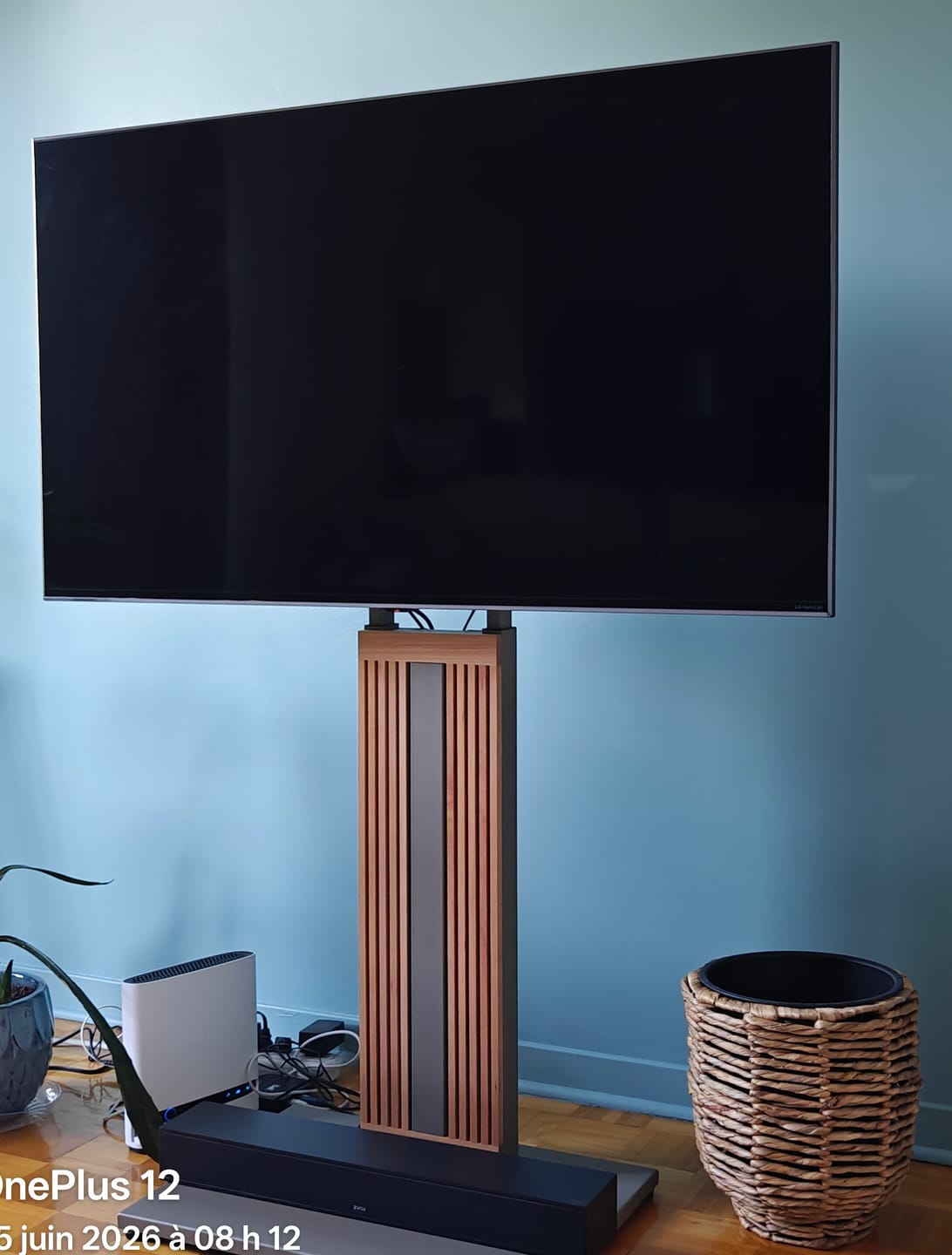 Customer photo review of Zen FT65 TV Stand