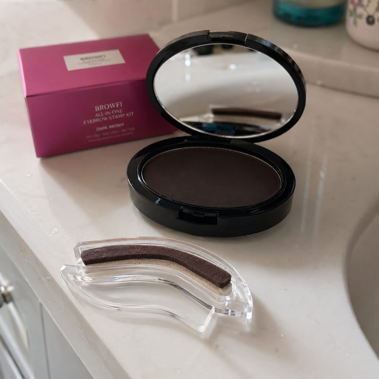 Customer photo review of BROWFI™ - Perfect Eyebrows in 5 seconds