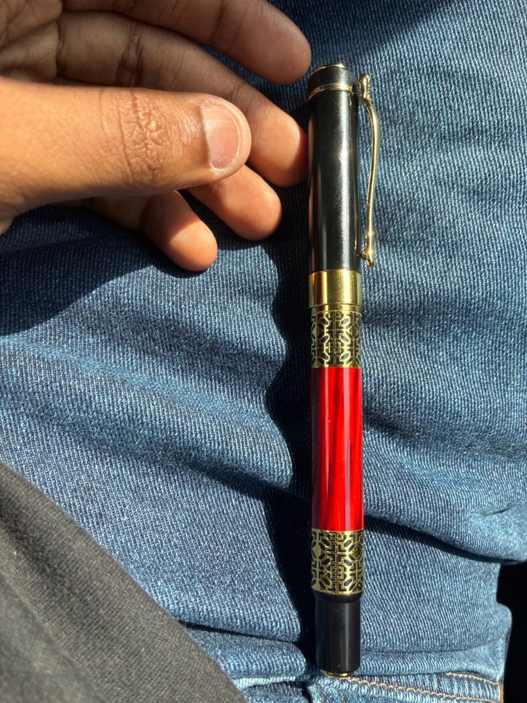Customer photo review of Nebula Gentleman Fountain Pen