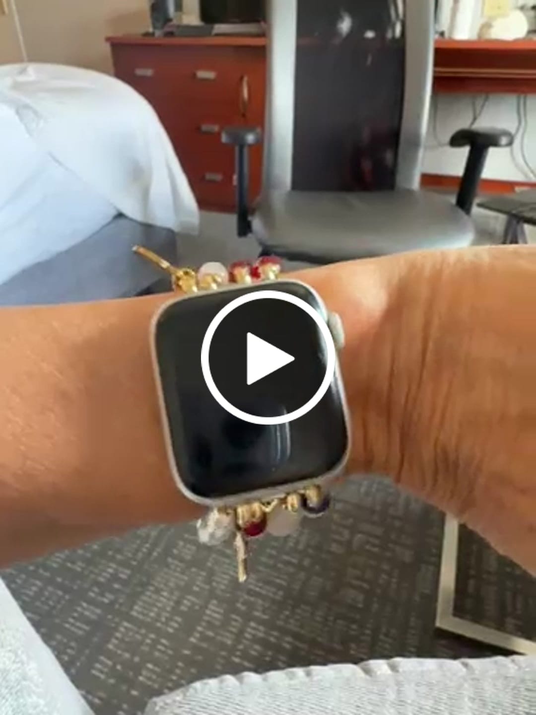 Customer video review of American Dream Stretch Apple Watch Strap