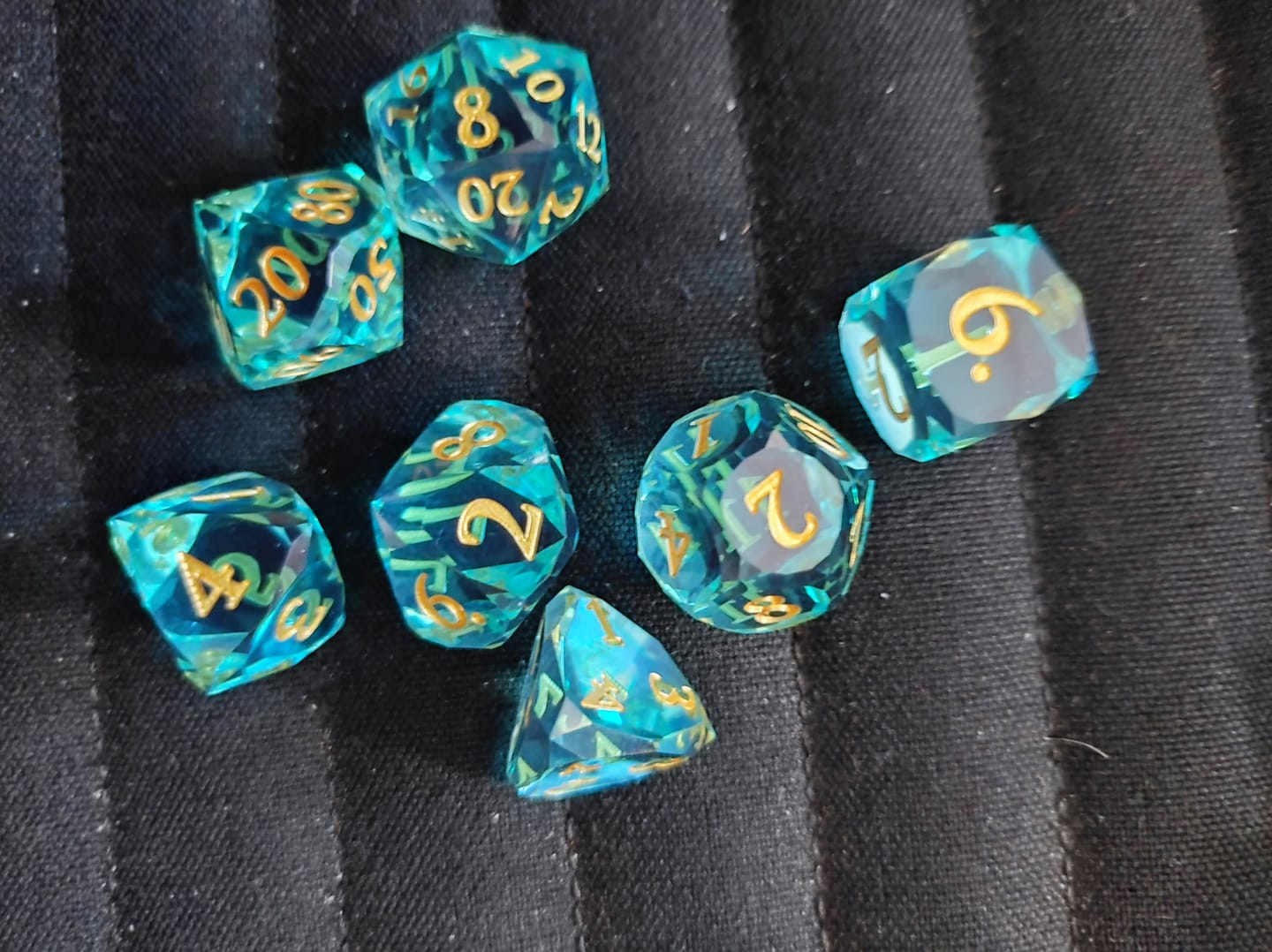Customer photo review of Aether Essence (Diamondcut)