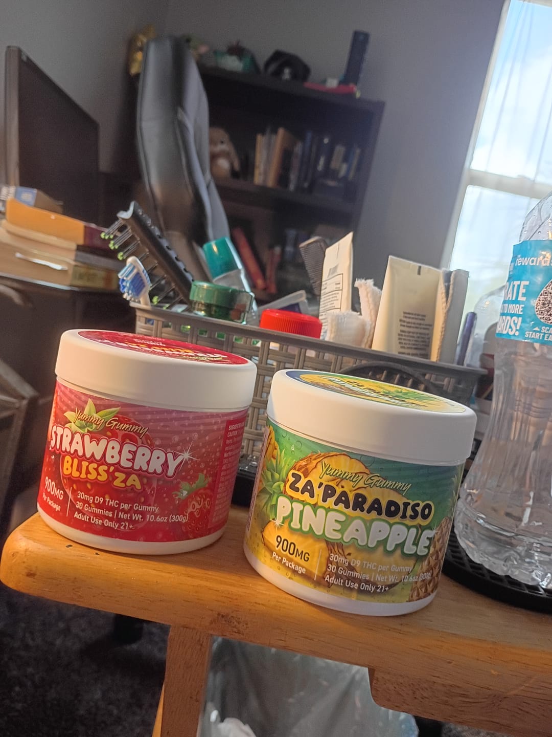 Customer photo review of 900MG Yummy Gummy D9