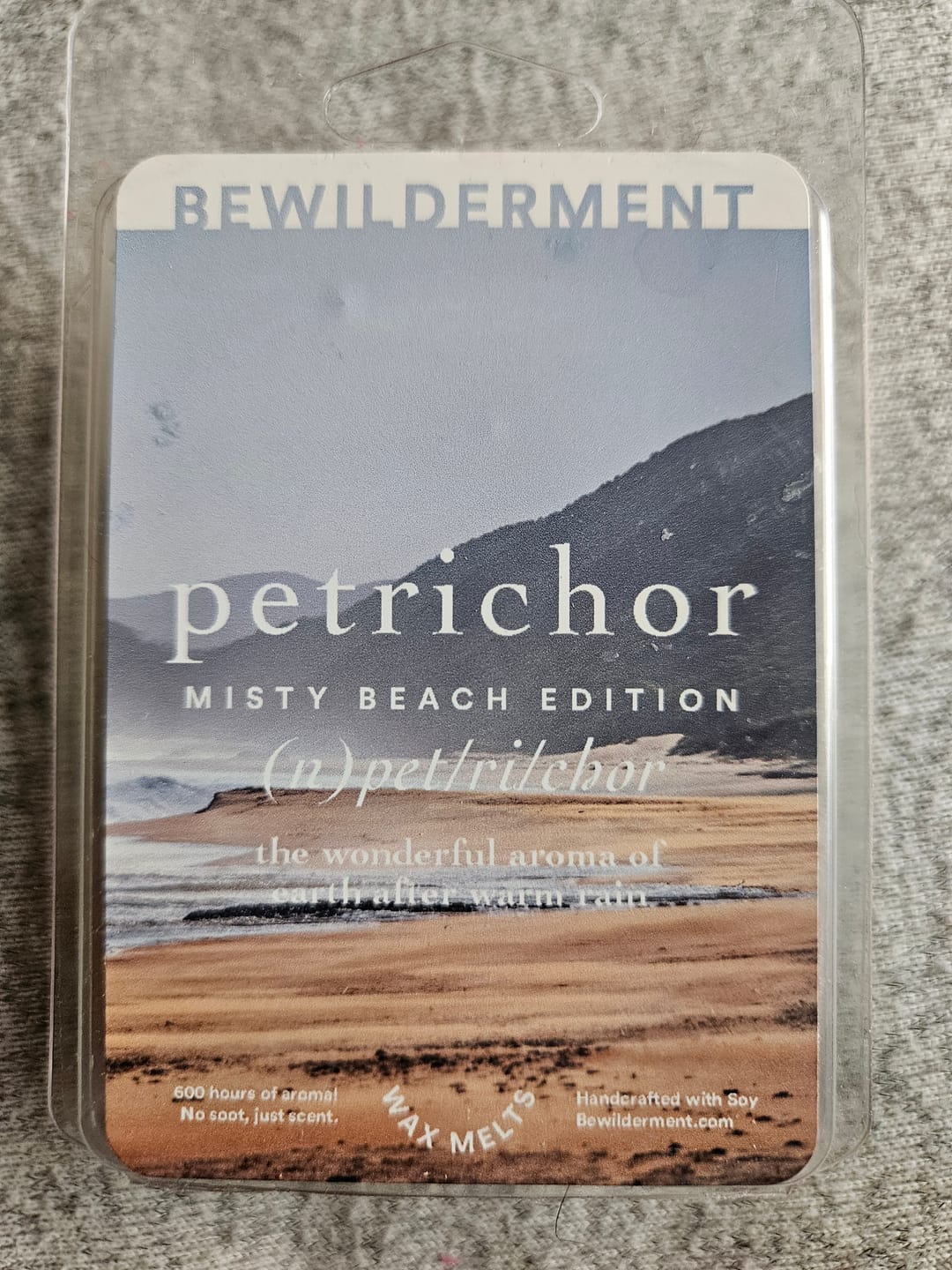 Customer photo review of Petrichor Misty Beach Edition Wax Melts
