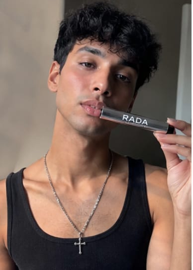Customer photo review of Collagen Lip Plumper | 100% Natural & Vegan