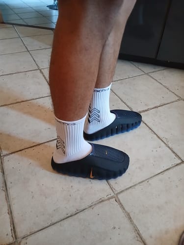Avis photo d'un client sur Nike Mind 001 - Bleu Noirci