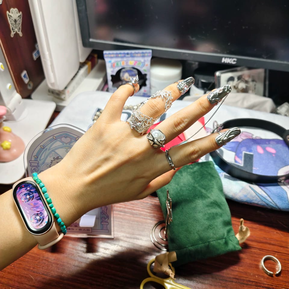 Customer photo review of Rebellious Tenderness Baroque Lace Adjustable Ring™