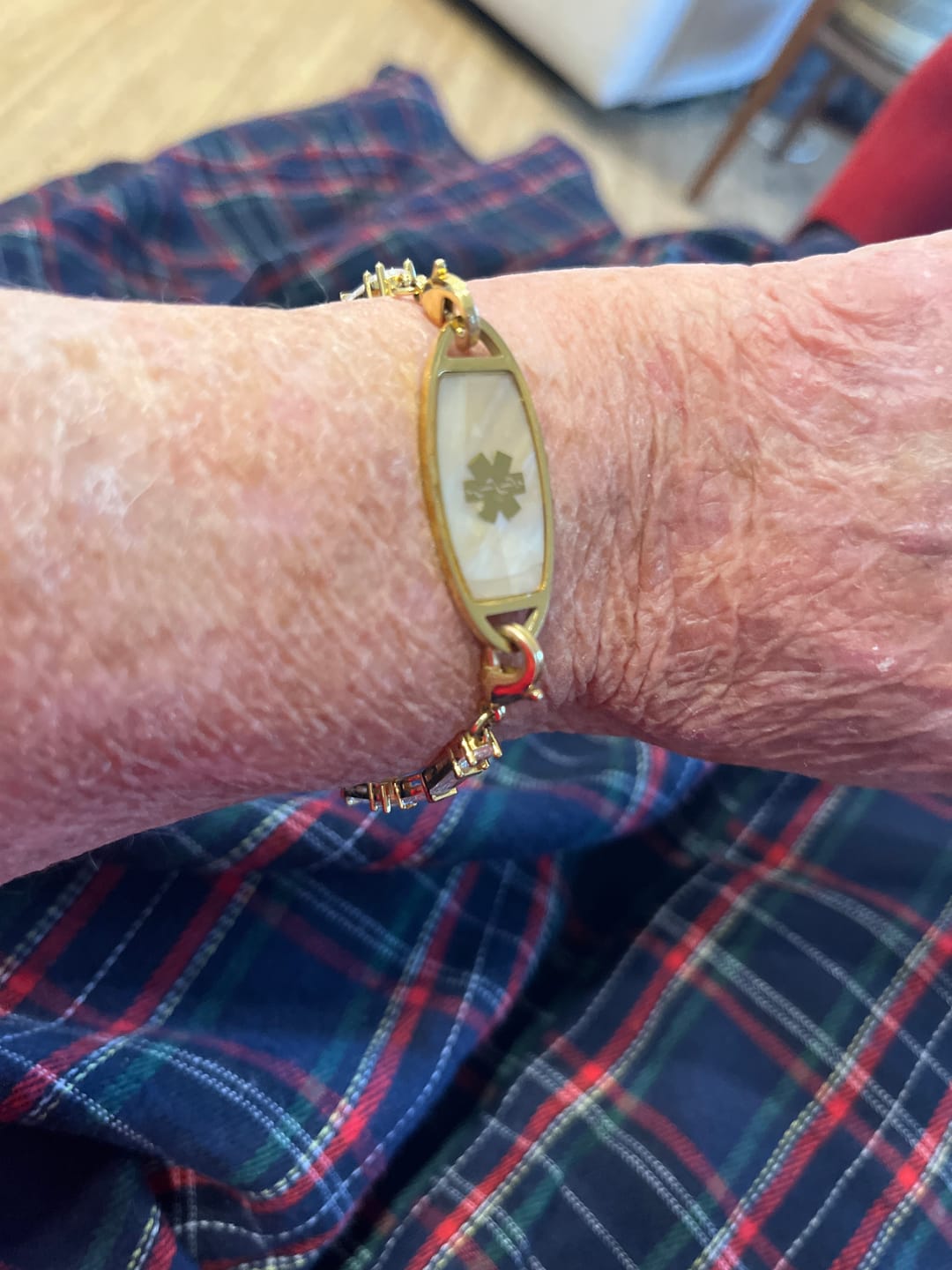Customer photo review of Lumine Grace Women’s Medical ID Bracelet