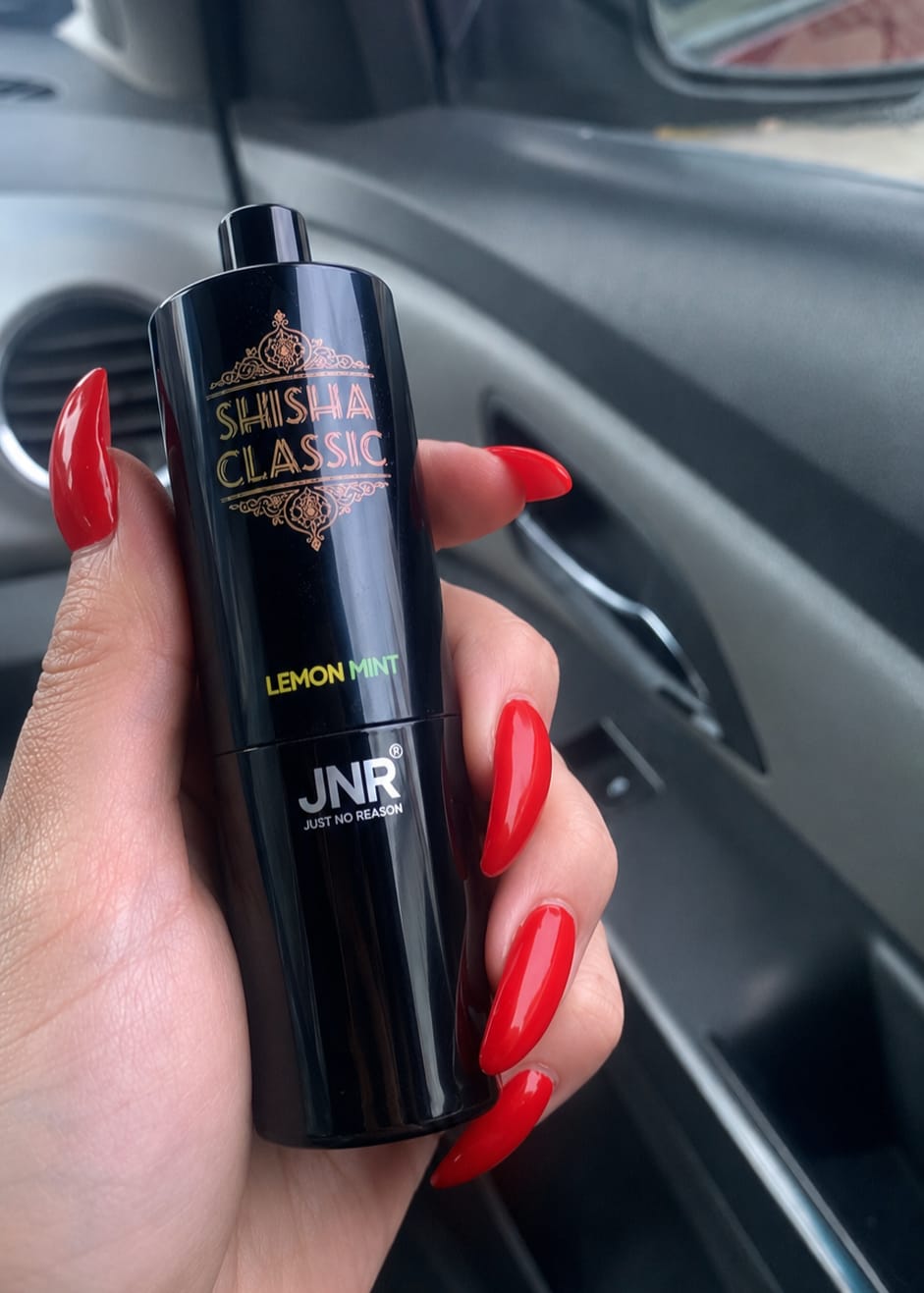 Customer photo review of JNR Shisha Classic 46K - Vaper Desechable - Cigarrillo Electrónico - 2% - 46000 Caladas