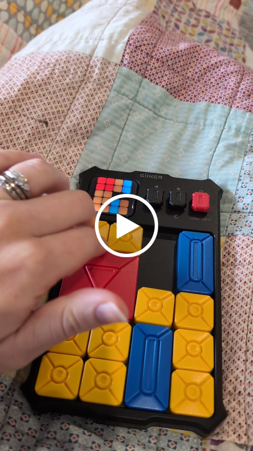 Customer video review of GiiKER Super Slide Puzzle Games