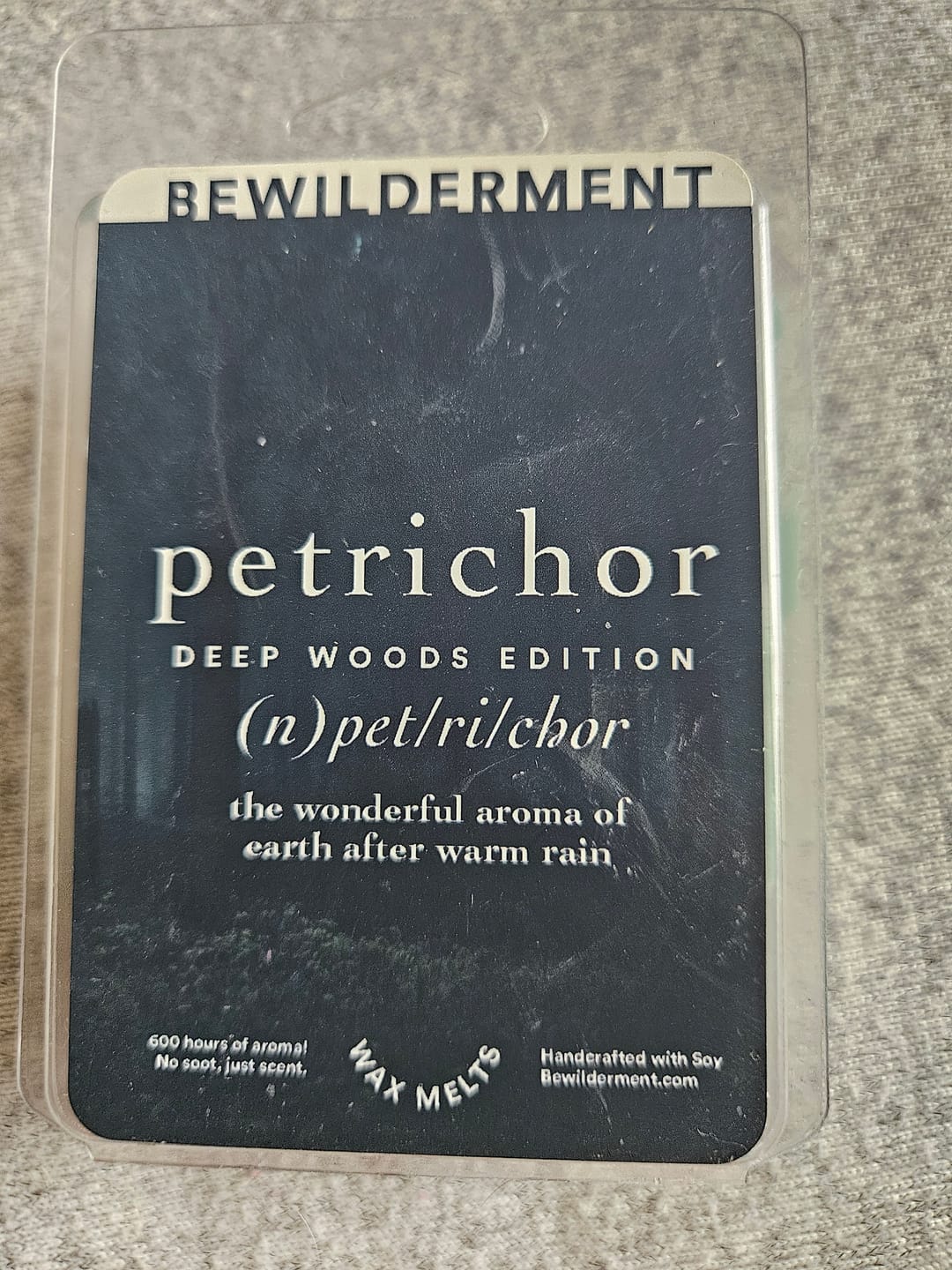 Customer photo review of Petrichor Deep Woods Edition Wax Melts