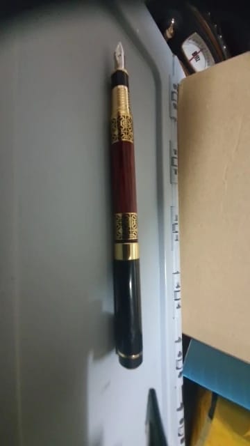 Customer photo review of Nebula Gentleman Fountain Pen