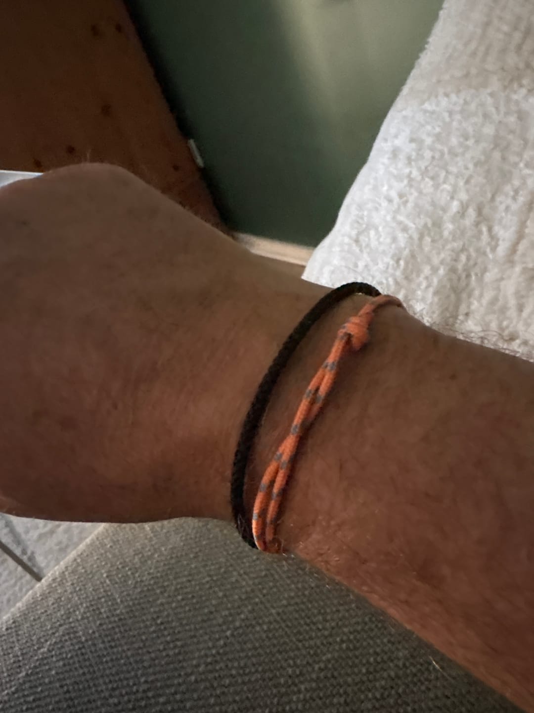 Customer photo review of Surfer Armband TOAO dezent