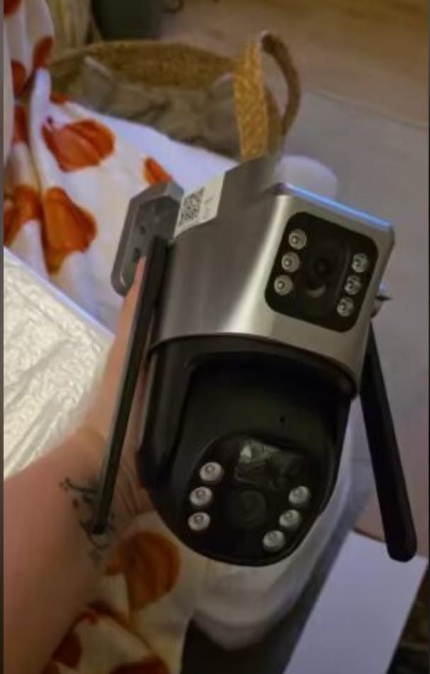 Customer photo review of Wireless 4K Security Camera with Solar Panel – DualGuard 4K