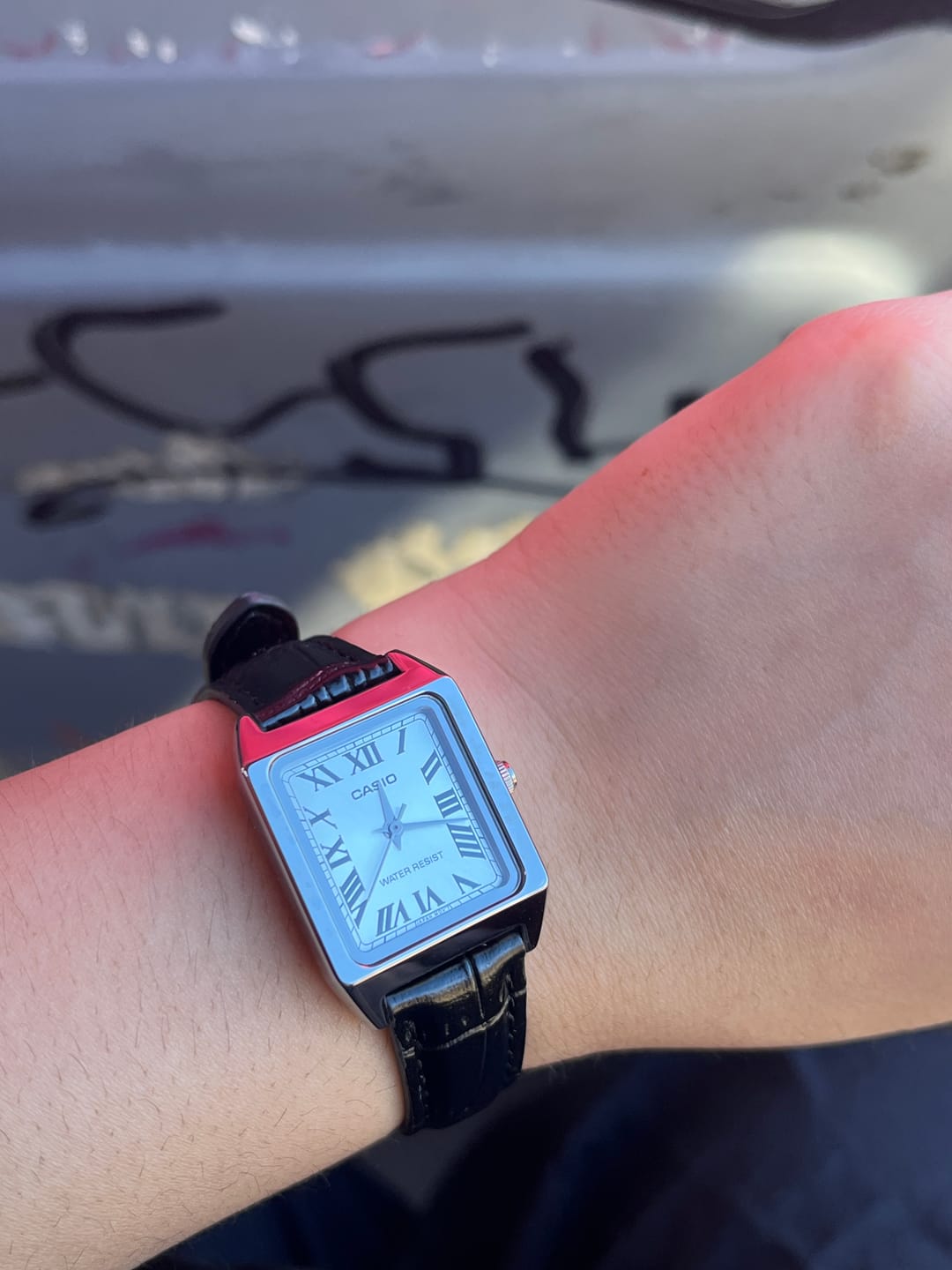 Customer photo review of Reloj Casio Tank Análogo LTP-V007L-7B1UDF Cuero Dial Plateado