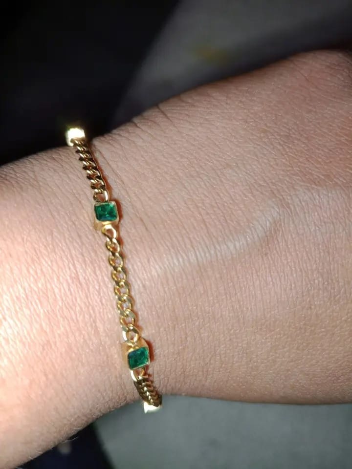Customer photo review of Gold Green Gem Chain Bracelet