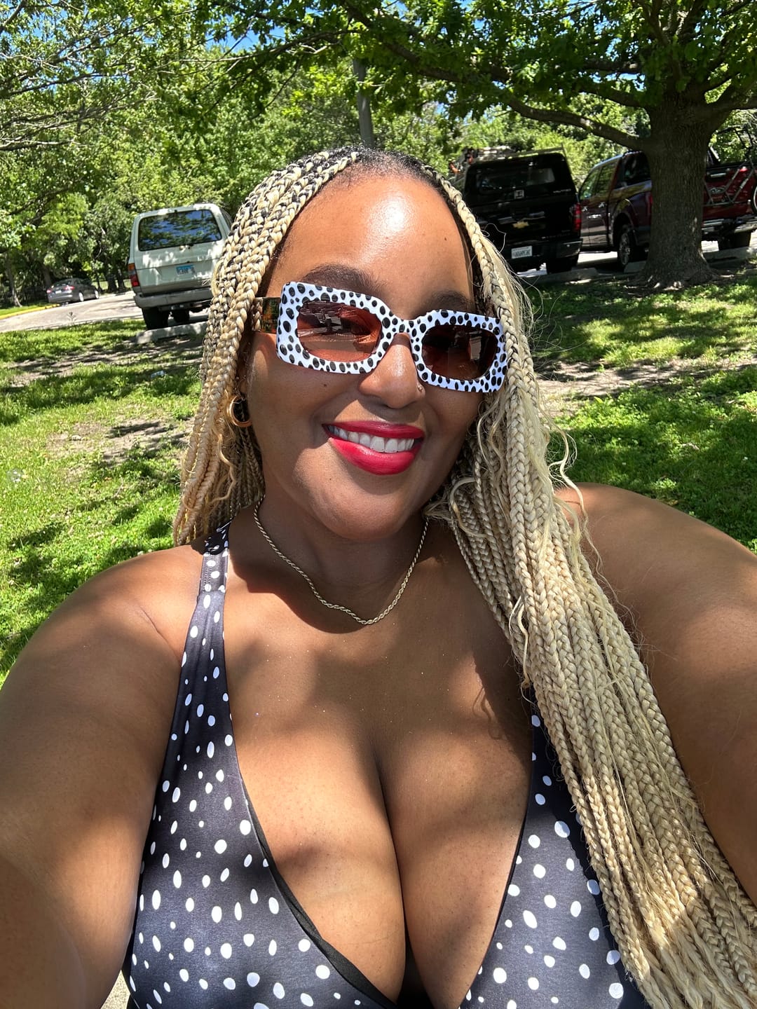 Customer photo review of Spot Me If You Can Mixed Print Sunglasses