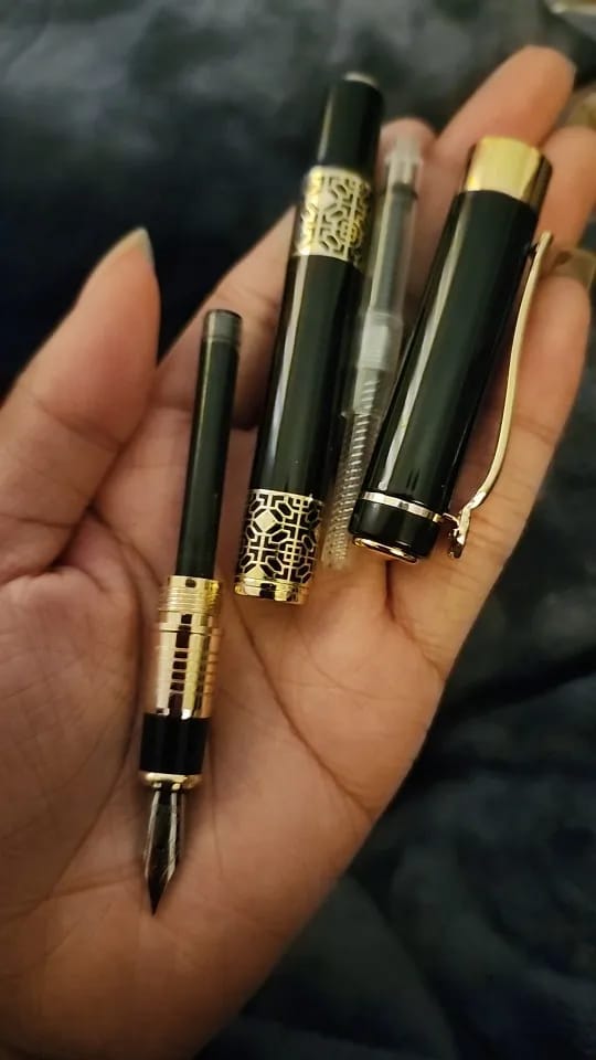 Customer photo review of Nebula Gentleman Fountain Pen