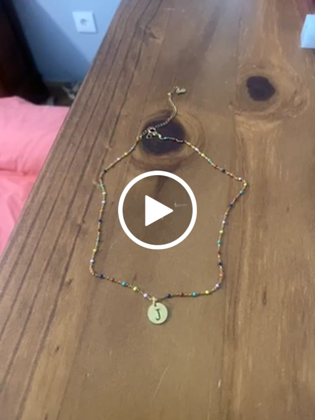 Customer video review of Collar Letras ABC