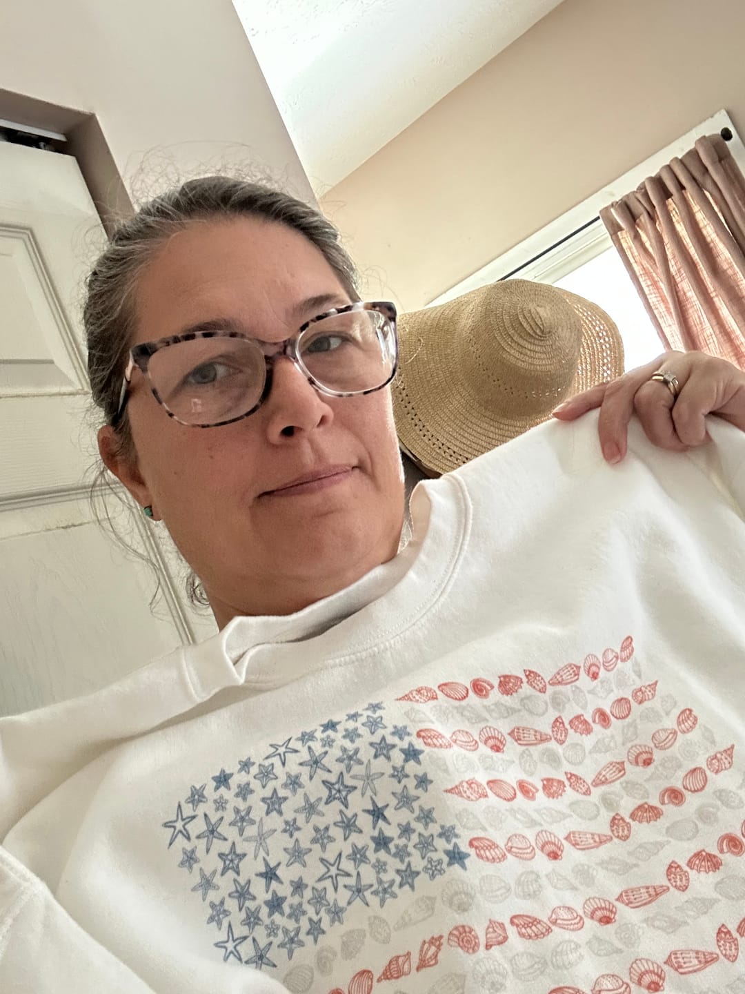 Customer photo review of Seashell + Starfish Flag