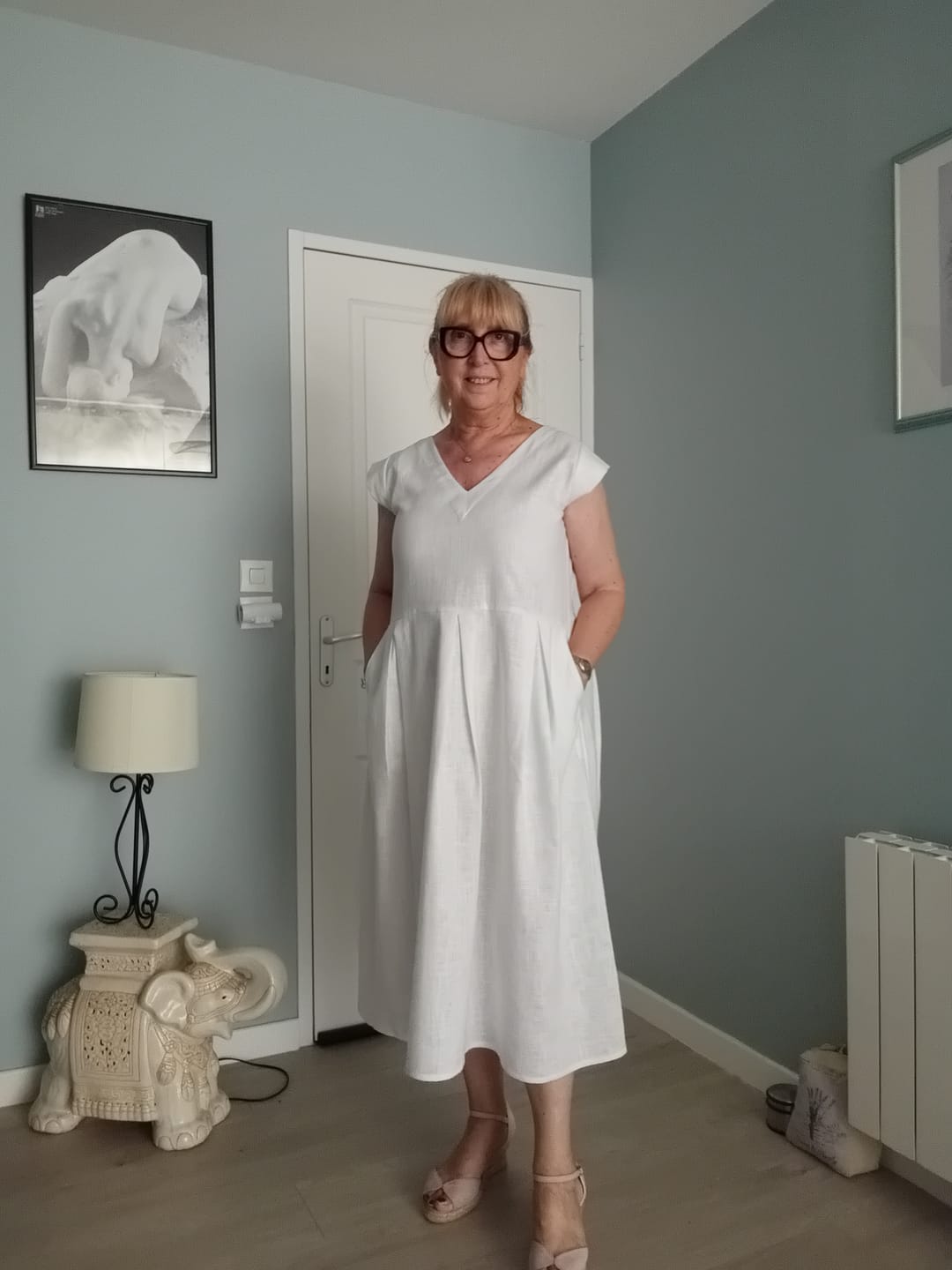 Customer photo review of Robe Louison - lin blanc