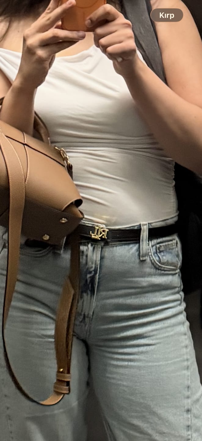 Customer photo review of Ralph Lauren Logo Reversible Leather Skinny Belt Çift Taraflı Kadın Deri Kemer (2cm) Black/ Lauren Tan