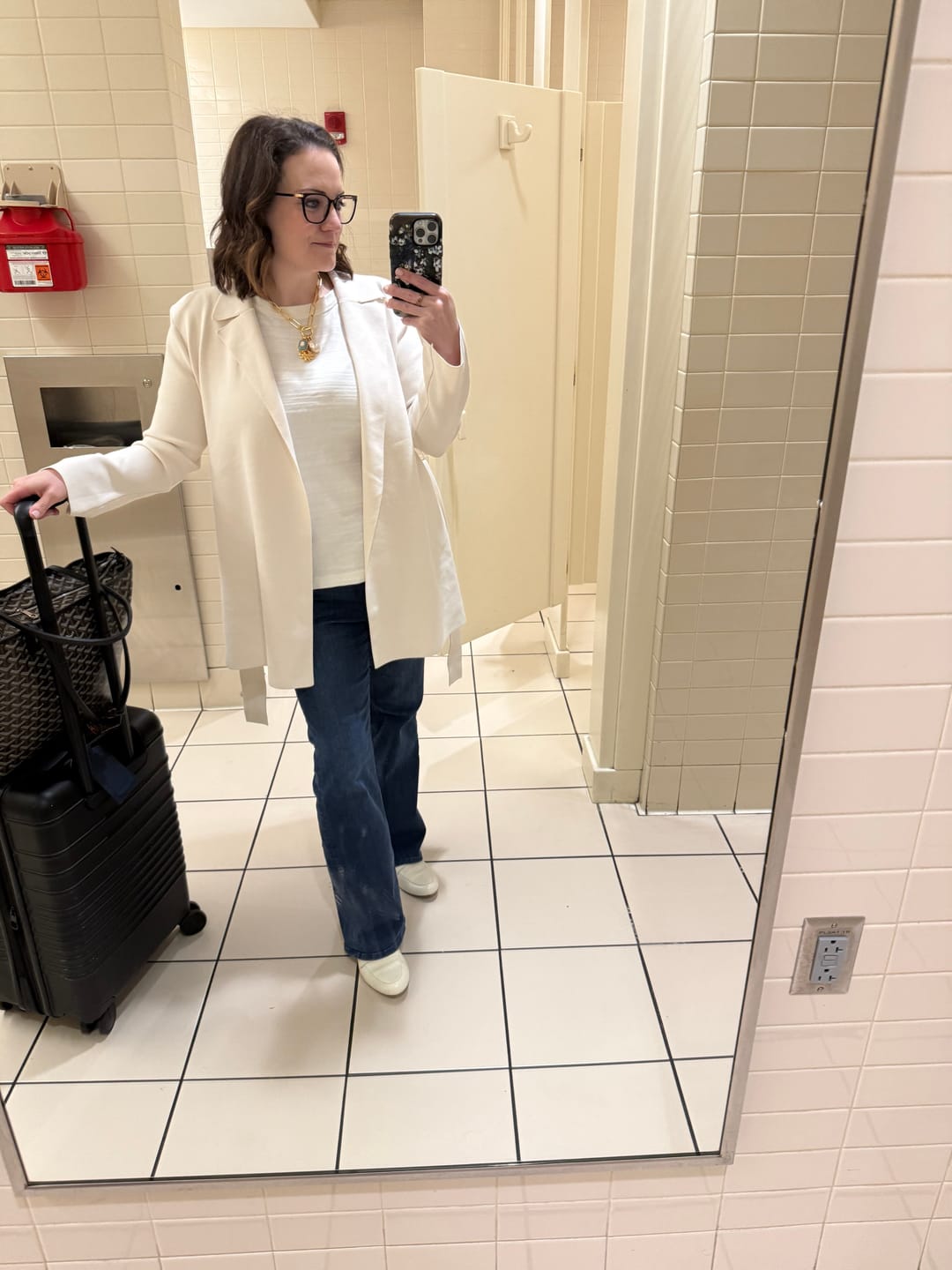 Customer photo review of Merritt Wrap Jardigan :: Ivory