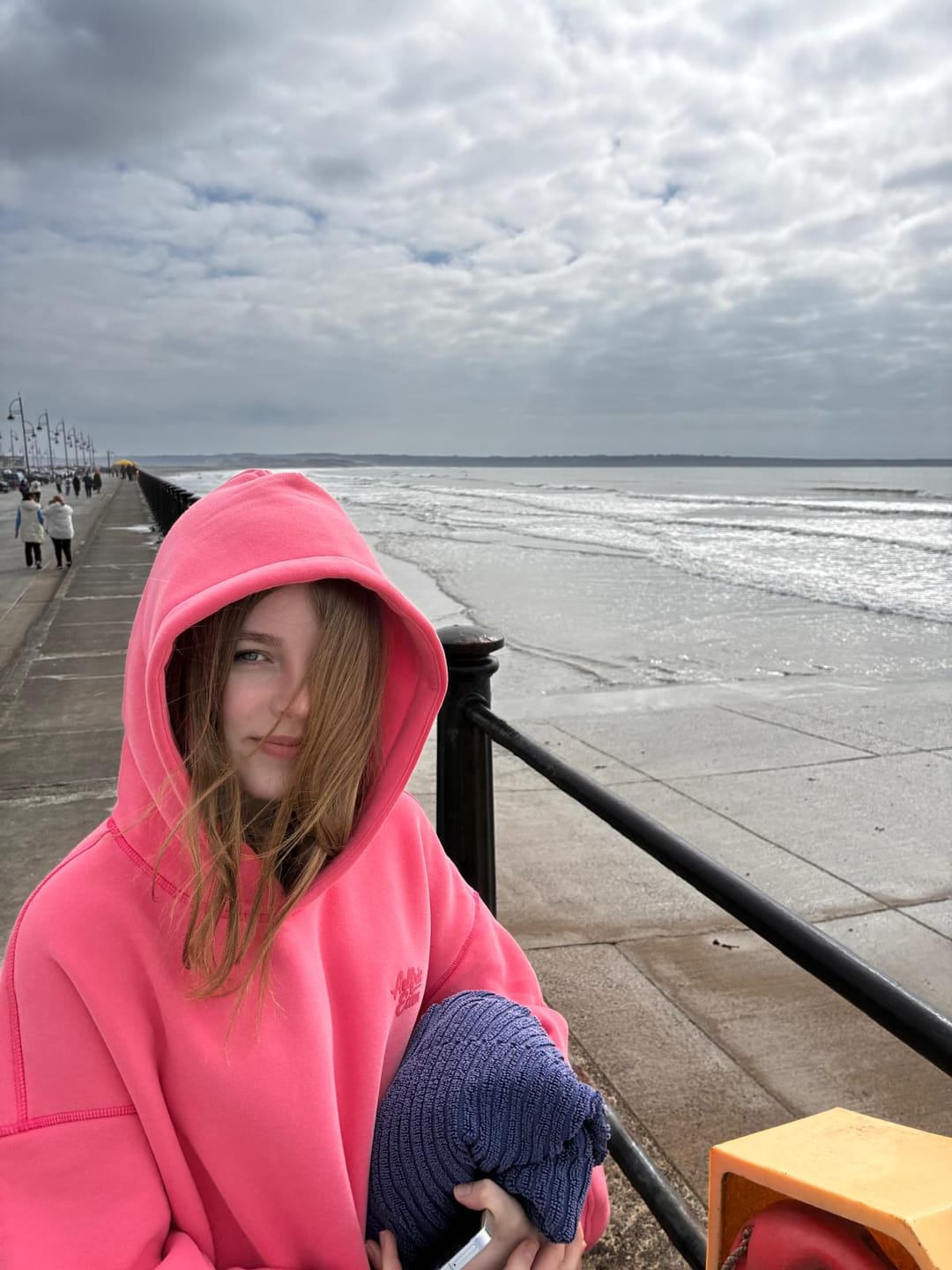 Customer photo review of Soufflé Baggy Hoodie Set