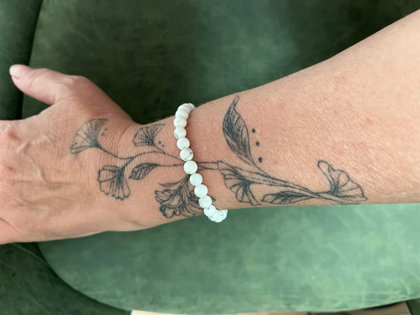 Customer photo review of Bracelet Howlite "Patience"