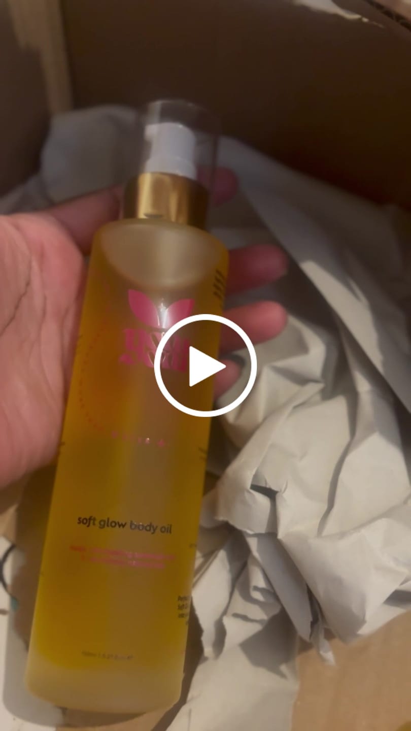 Customer video review of Soft Glow Body Oil