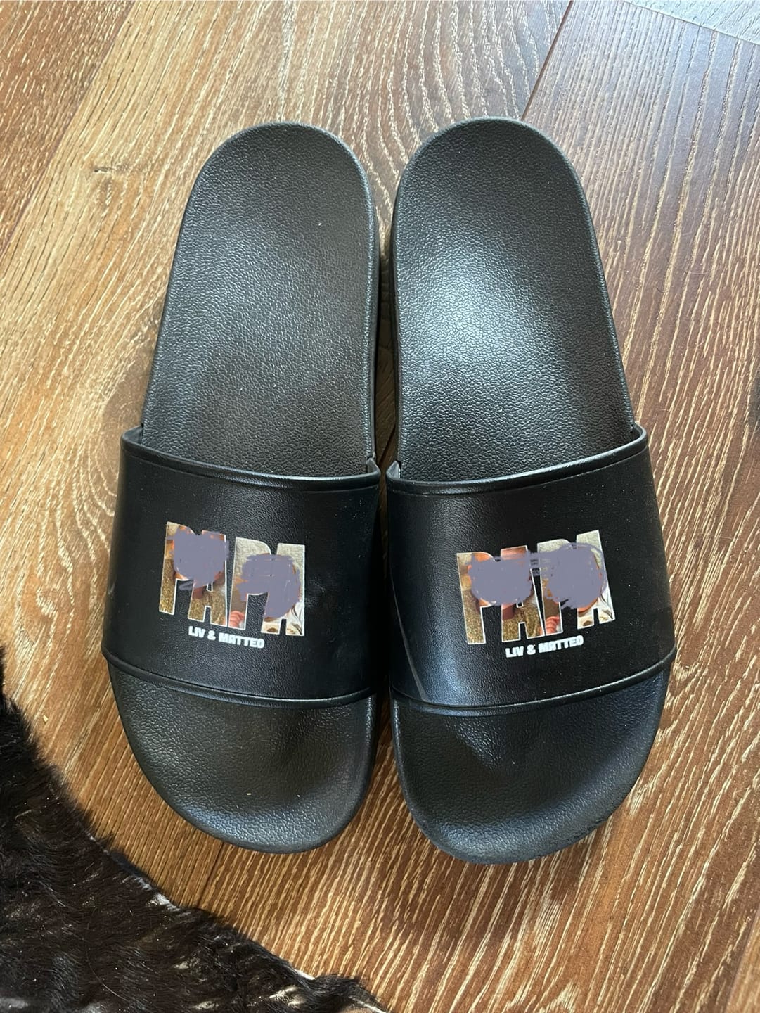 Customer photo review of Voor Papa - Gepersonaliseerde Slippers voor Papa met Fotoupload