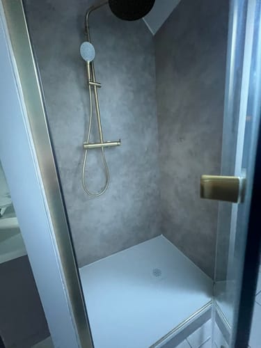 Customer photo review of Panneau Mural PVC Beige Gris Valencia 260 x 120 CM
