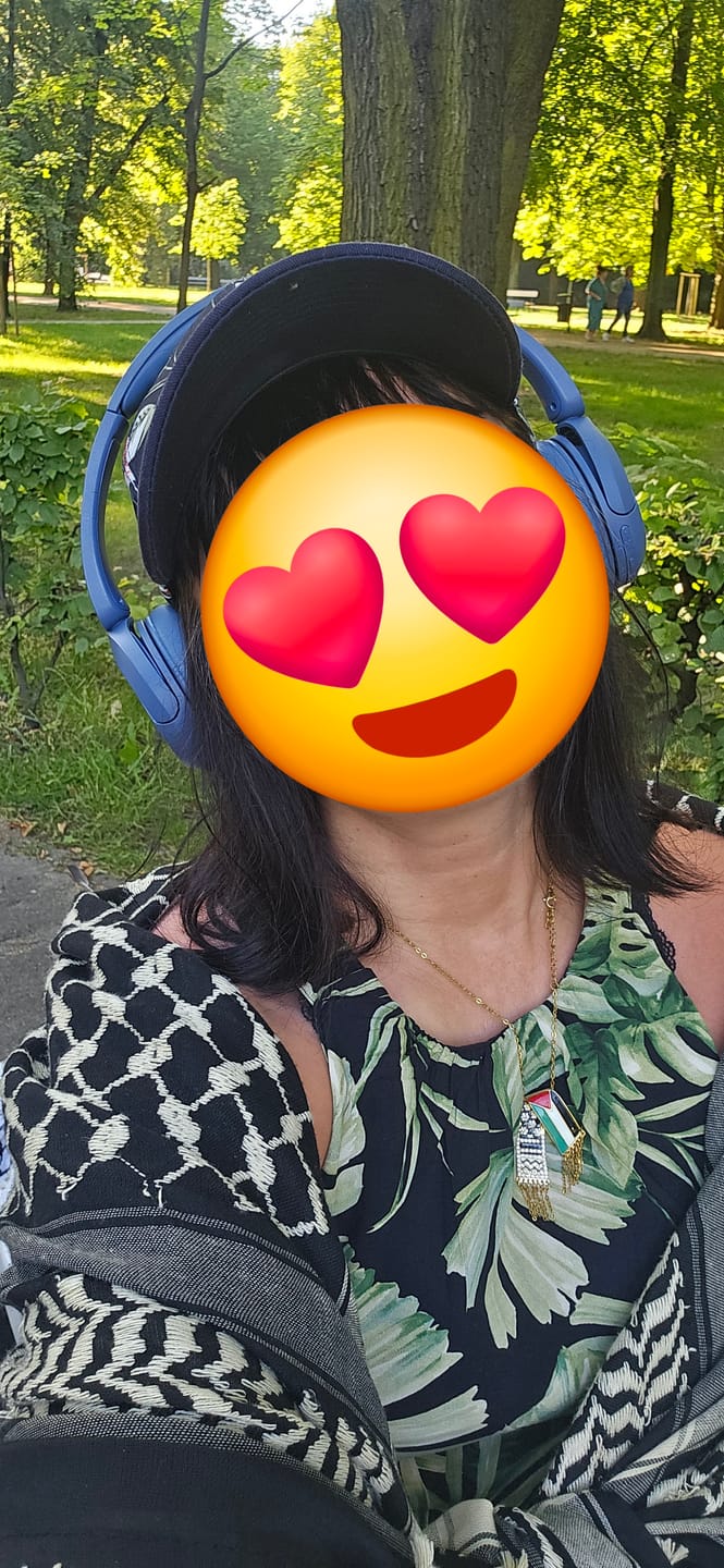 Customer photo review of Keffiyeh Necklace