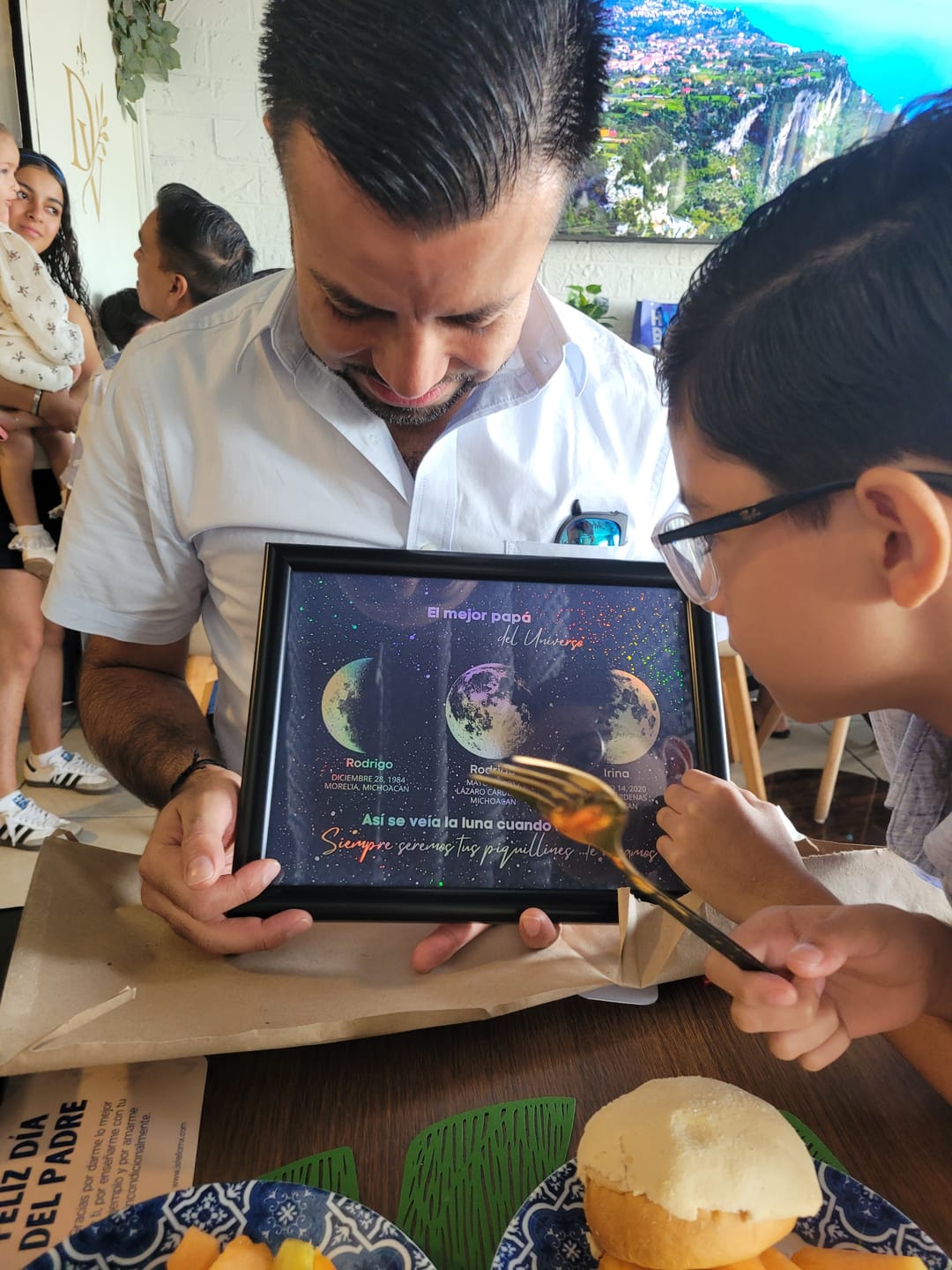 Customer photo review of Mapa Lunar "El Mejor Papá del Universo"